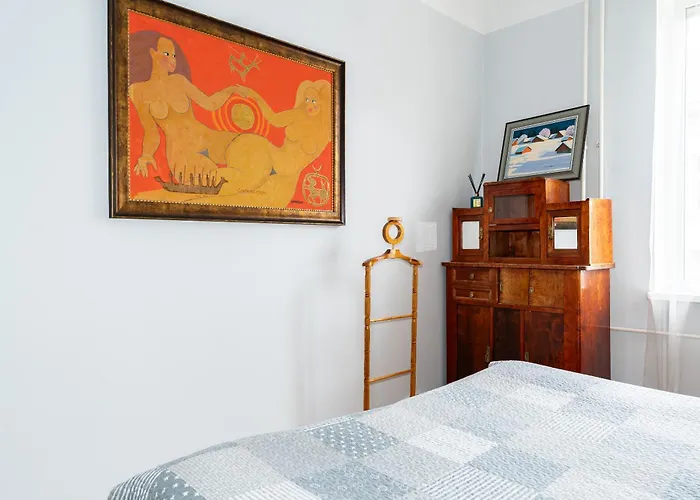 Apartment Bright With Sauna In The 0ld Town *