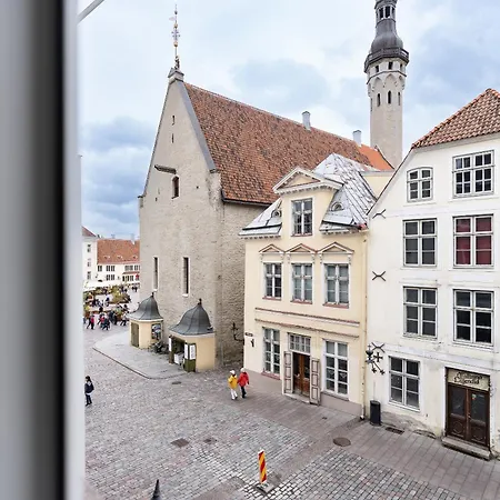 Bright With Sauna In The 0ld Town Apartment *