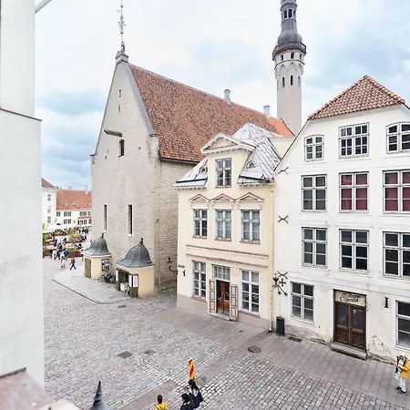 Bright With Sauna In The 0ld Town דירה טאלין