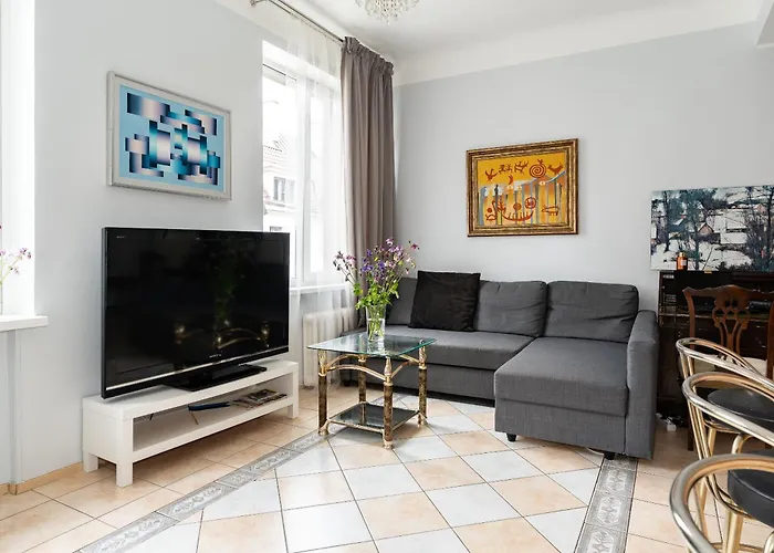 Bright With Sauna In The 0ld Town דירה