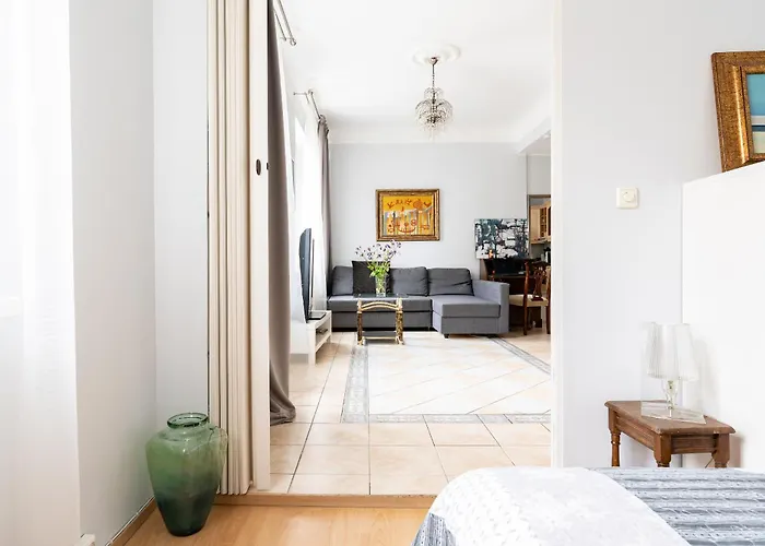 Bright With Sauna In The 0ld Town טאלין